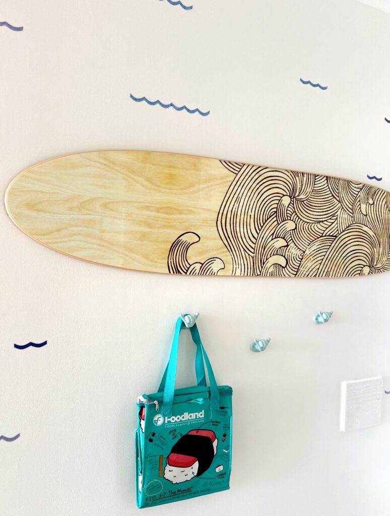 shaka-hooks-surfboard-art